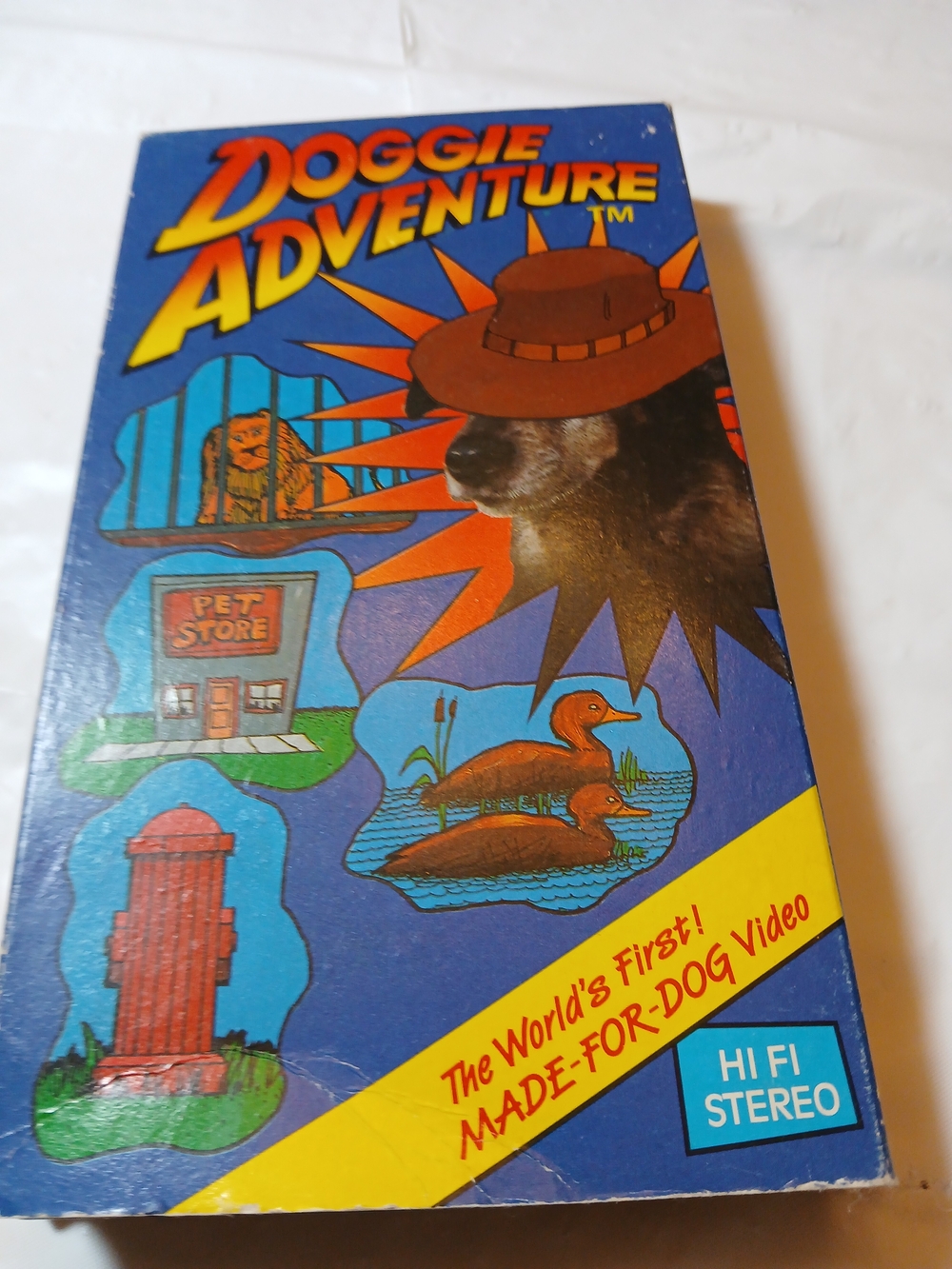 Doggie Adventure Video for Dogs - Blue VHS